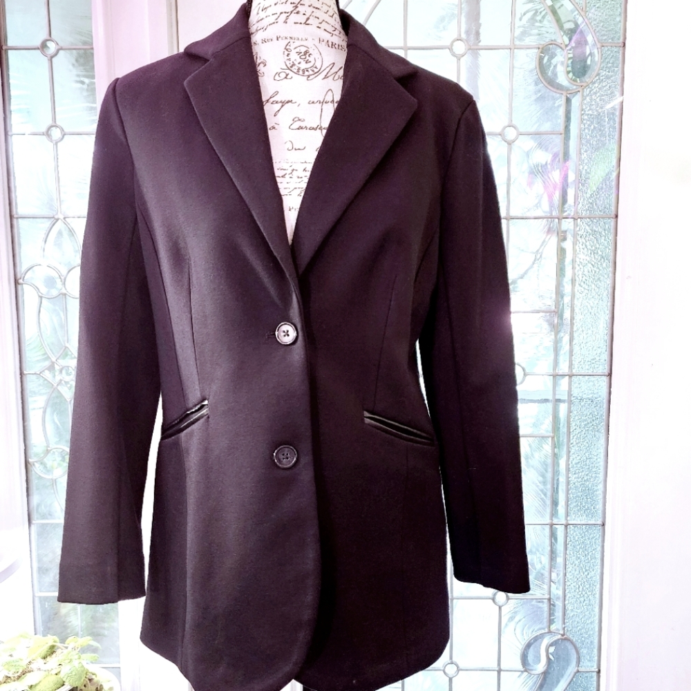 DG2 Stretch Black Blazer, size S